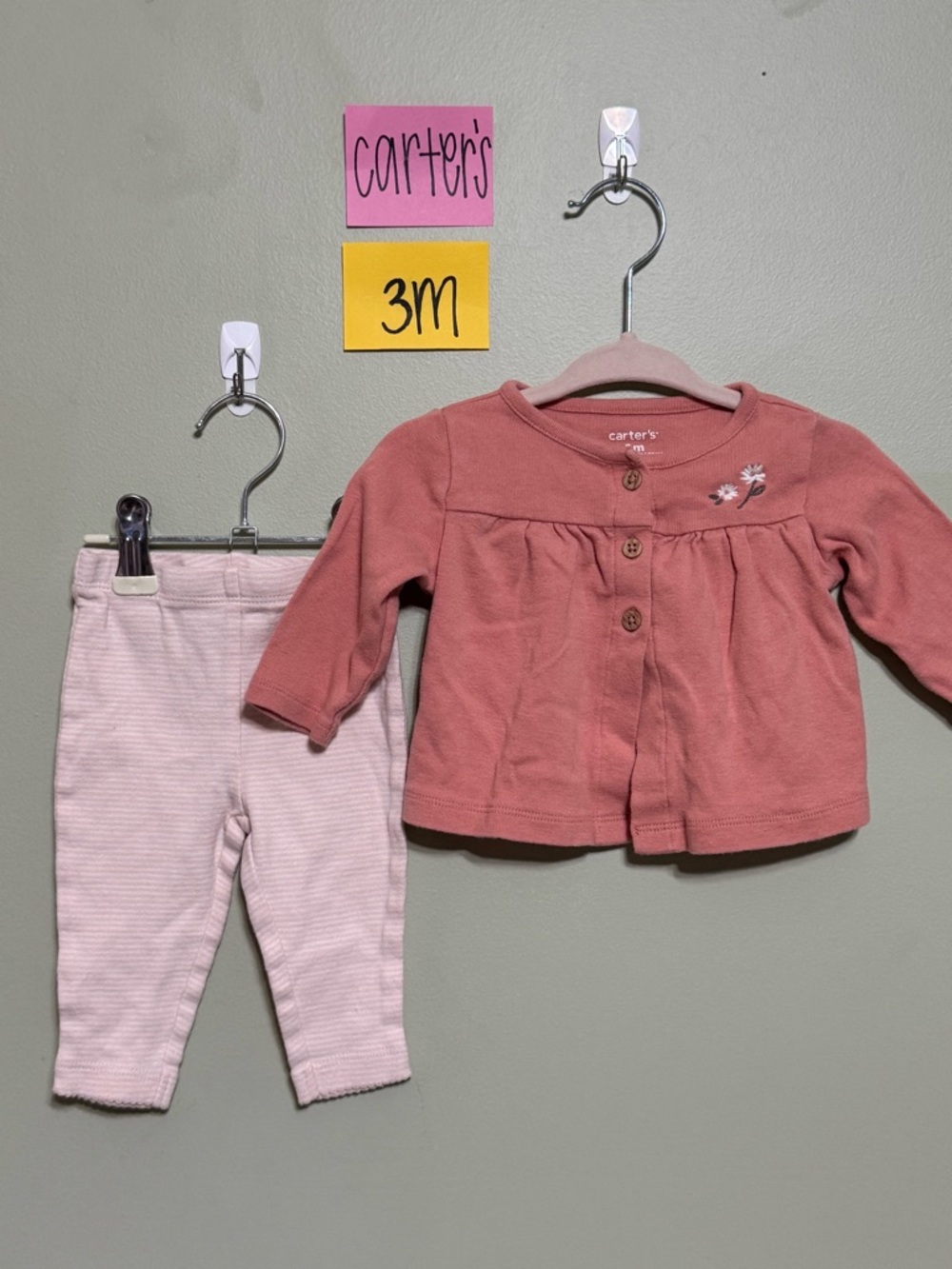 NWOT Carter's Pink Floral 4-Pc. Infant Outfit, 2 Onesies, Cardigan, Leggings, 3M - Picture 4 of 7